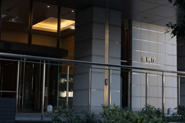 公務員から公務員への転職が、可能かつ有利な理由